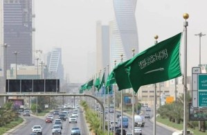 سفارات غربية تحذر رعاياها من الاقتراب من مطار الملك خالد الدولي بالرياض