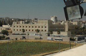 السفارة الأمريكية في الأردن تصدر تنبيهًا أمنيًا عقب هجوم كنيسة الكرك