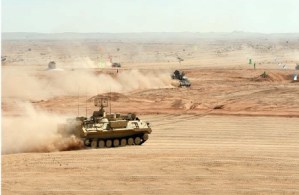 الجيش المصري يكشف عن نظام ليزر محلي الصنع لمواجهة الطائرات المسيّرة