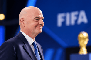 الاتحاد الآسيوي يدعم إنفانتينو لولاية جديدة على رئاسة الفيفا