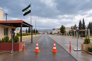 سوريا تعلن إغلاق معبر نصيب الحدودي مع الأردن بسبب التطورات في درعا