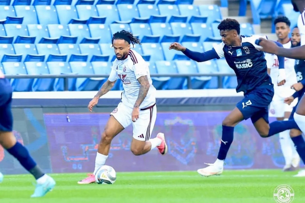 الفيصلي يهزم أبها بهدف فلافيو ويبتعد عن قاع الدوري السعودي