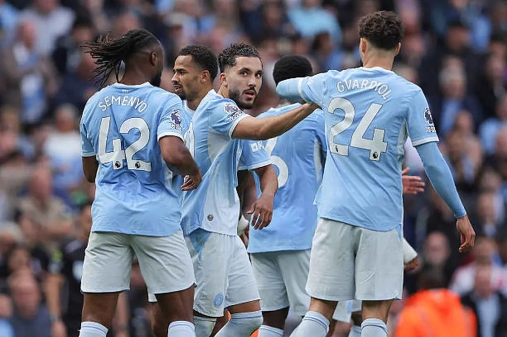 هالاند يقود مانشستر سيتي للفوز على إيبسويتش تاون بثلاثية في الدوري الإنجليزي